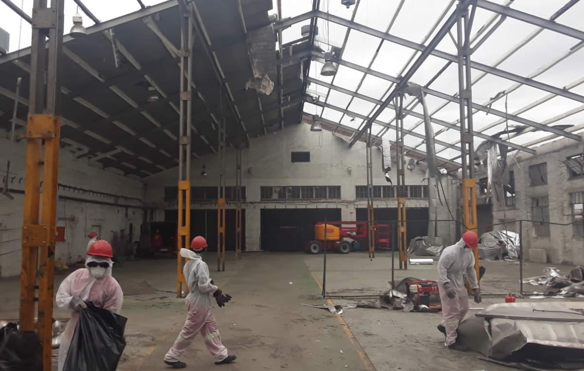 asbestos roofing removal